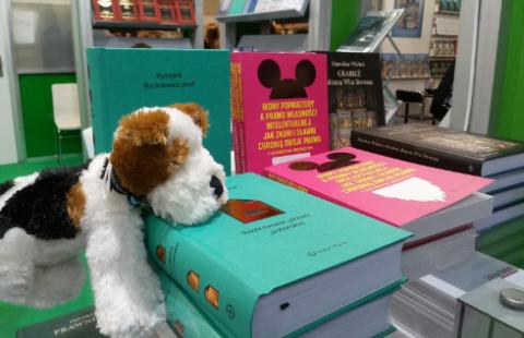 Książki Wolters Kluwer Polska najbardziej przydatne w praktyce wymiaru sprawiedliwości w 2022 roku