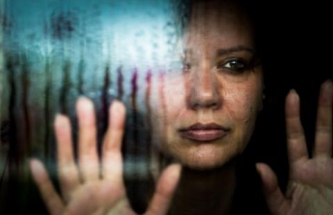 Bezpłatne szkolenia online dla nauczycieli i rodziców na temat kryzysów zdrowia psychicznego