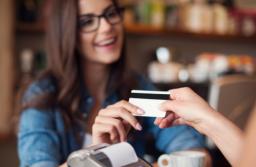 TSUE: E-sprzedawca ma informować o warunkach gwarancji producenta