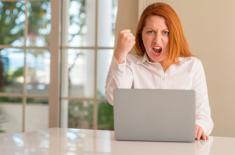 Praca spoko, ale ta Aśka to kretynka – firma musi reagować na obraźliwe wpisy w intranecie