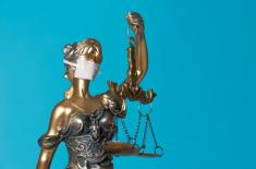 Stan pandemii zniesiony – ograniczenia w sądach dla obywateli pozostały