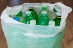 System kaucyjny - zwrot szklanych butelek dużym obciążeniem dla małych sklepów