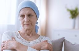 Resort zdrowia zapowiada więcej pieniędzy na profilaktykę raka piersi