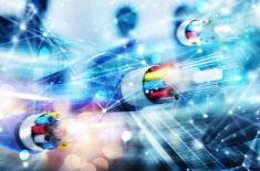 Szerokopasmowy internet - jednym da zarobić, innych wyśle za kraty