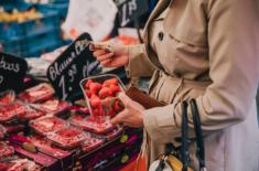 NSA: Za sprzedaż na parkingu też trzeba uiścić opłatę targową