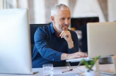 Koniec papieru. Rząd chce, by firmy rejestrowały się tylko online