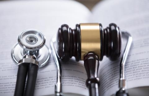 RPO: skuteczna mediacja powinna umożliwić umorzenie kary dla lekarza