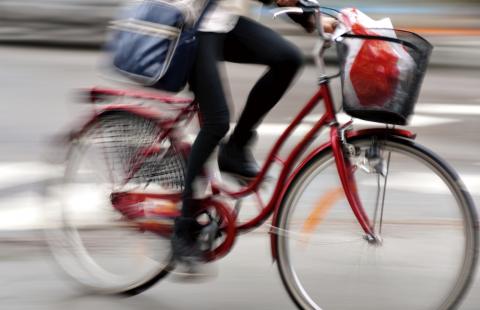Dzień wolny dla dojeżdżających do pracy na rowerze? Nie będzie takiego prawa