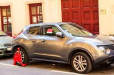 Chodnik bez samochodów, chyba że zamieni się w drogę dla pieszych