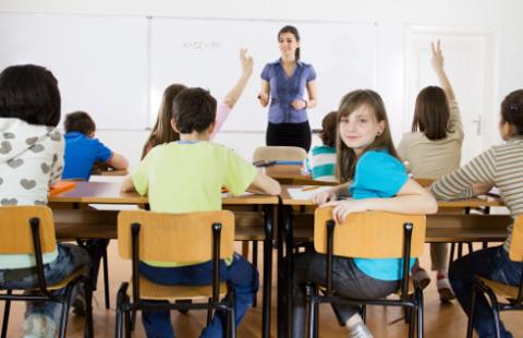 Raport RPD: Dzieci optymistyczniej oceniają szkołę niż ich rodzice