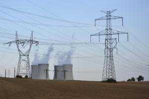 Sejm zamraża ceny prądu dla małych firm i podmiotów wrażliwych