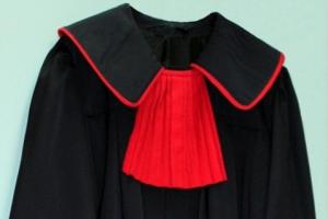 Związkowcy prokuratury krytycznie o dodatku stołecznym, podzieli pracowników