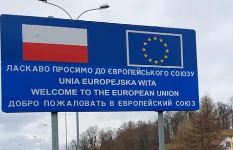 Rząd porządkuje przepisy o legalności pobytu cudzoziemców w Polsce