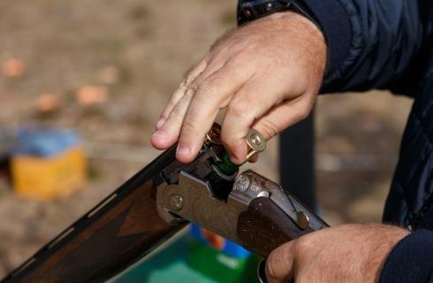 Sejm zniósł obowiązek cyklicznych badań lekarskich myśliwych, także okulistycznych
