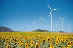 Jest nowela ustawy 10 h, ale budowa elektrowni wiatrowych nadal będzie blokowana