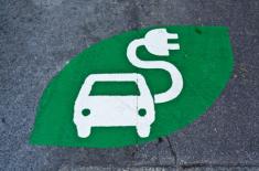 Bezpłatne ładowanie samochodu elektrycznego bez podatku