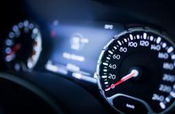 MS: Do 20 maja pierwsza wypłata ryczałtów dla kuratorów za korzystanie z prywatnych aut