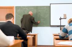 Otwieranie studiów nauczycielskich będzie łatwiejsze