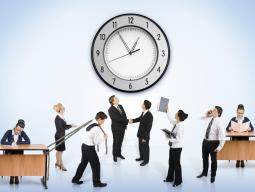 Stały rozkład czasu pracy w regulaminie pracy