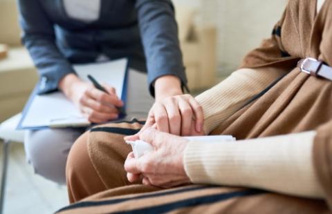 Certyfikowani psychoterapeuci nie stracą uprawnień - zapewnia resort zdrowia