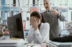 Polecenie służbowe może być elementem mobbingu