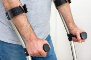 SN: Utrata nogi po ataku nożowniczki wymaga stosownego zadośćuczynienia