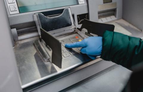 Koszty przesyłki przekazane sprzedawcy przez kupującego są podstawą opodatkowania