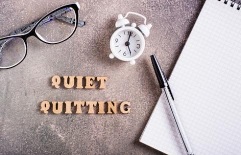 Quiet quitting – czy na pewno wiemy, jak mu przeciwdziałać?