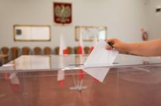 Centralny rejestr pomógł wyborcom, ale wydłużył wybory