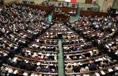 Rozpoczęło się pierwsze posiedzenia Sejmu X kadencji, Hołownia marszałkiem