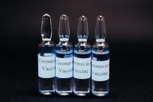 Pacjent powinien wiedzieć, czy dostaje aktualną szczepionkę na Covid-19