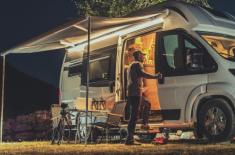 Przyczepa kempingowa biurem przedsiębiorcy - fiskus pozwala odliczyć koszty