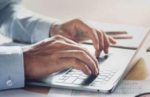 Informatykom-przedsiębiorcom najbardziej opłaca się ryczałt