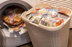 SA: Pranie brudnych pieniędzy w banku musi być świadome