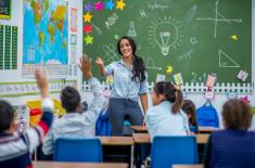 „Podatki płacimy, korzyści widzimy” – IX edycja programu edukacyjnego „Finansoaktywni”