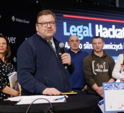Legal Hackathon 2024 na finiszu - 30 zespołów zaprezentowało swoje projekty