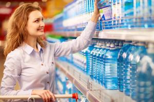 Dwie niedziele handlowe w miesiącu - projekt nie trafił do kosza