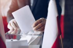 Frekwencja w wyborach samorządowych niższa niż pięć lat temu