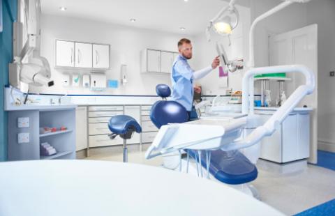 SN: Stażysta lekarski jak aplikant adwokacki i radcowski - ma ulgę na start