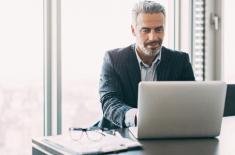 ZUS: W 2023 r. nadal bez większych zmian w umowach o dzieło