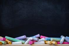 Zamiast HiT edukacja obywatelska, pierwsza pomoc od podstawówki