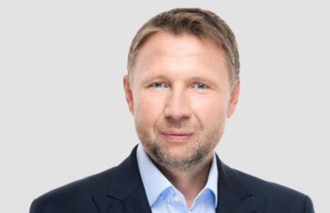 Trzech ministrów zrezygnuje z funkcji, wiceministrowie mają wziąć urlopy