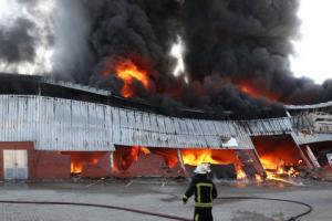 Po pożarze na Marywilskiej 44 obowiązki mają też same spółki