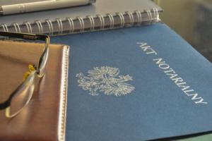 SN: Notariusz nie zostanie ukarana za niepoinformowanie o sprzedaży ziemi