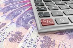 Rząd: Od stycznia 2025 roku najniższa pensja wyniesie 4626 zł brutto