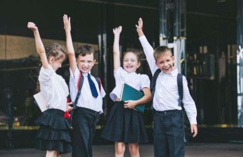 MEN: Nie ma planów likwidacji czerwonego paska na świadectwie