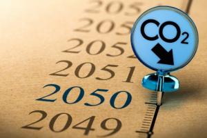 Dekarbonizacja – wymóg regulacyjny czy transformacja modelu biznesowego?