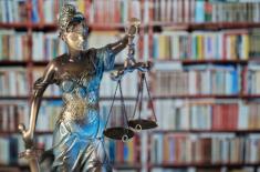 MEN: Nie ma możliwości weryfikacji rzeczoznawców oceniających podręczniki