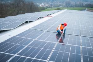 Wodór i szybka ścieżka dla OZE. Rząd przyjął projekty ustaw energetycznych