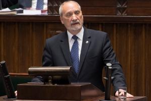 Policja liczy punkty karne Antoniego Macierewicza